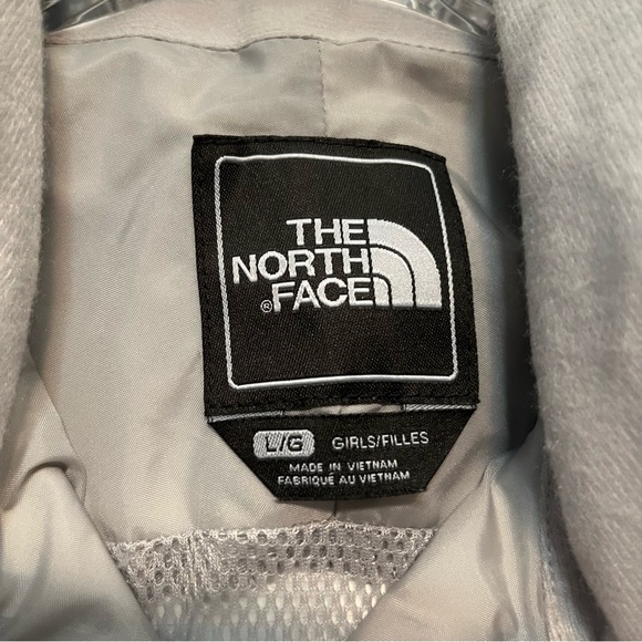 The North Face Girls Hyvent Light Blue Jacket Size Large - Picture 4 of 14
